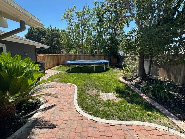 Furnished Finder property 566707_1 photo 8