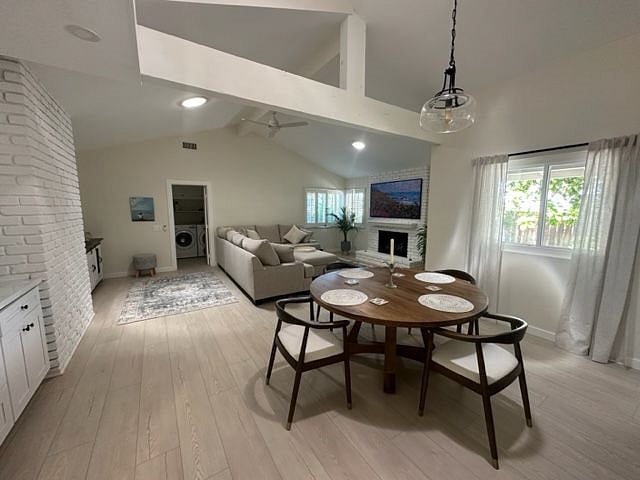 Furnished Finder property 566707_1 photo 3