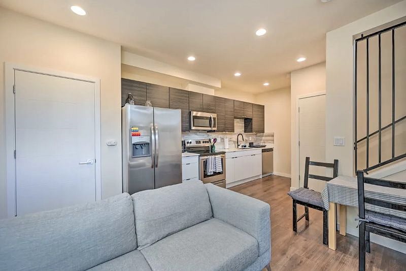 Furnished Finder property 566725_1 photo 4