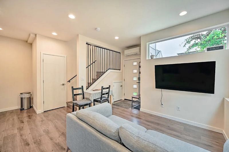 Furnished Finder property 566725_1 photo 6