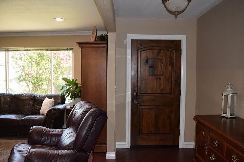 Furnished Finder property 566735_1 photo 8