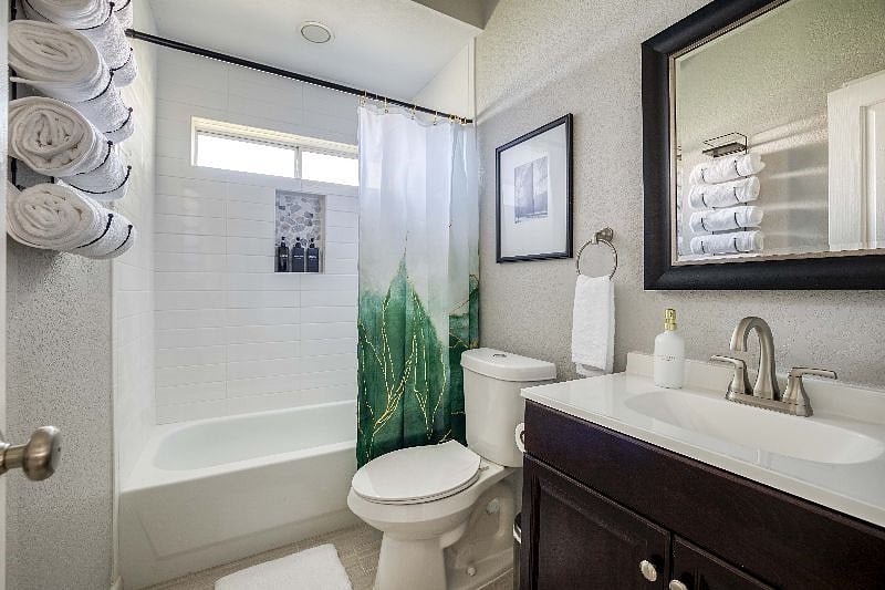 Furnished Finder property 566758_1 photo 17
