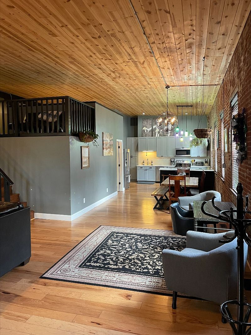 Furnished Finder property 566767_1 photo 6