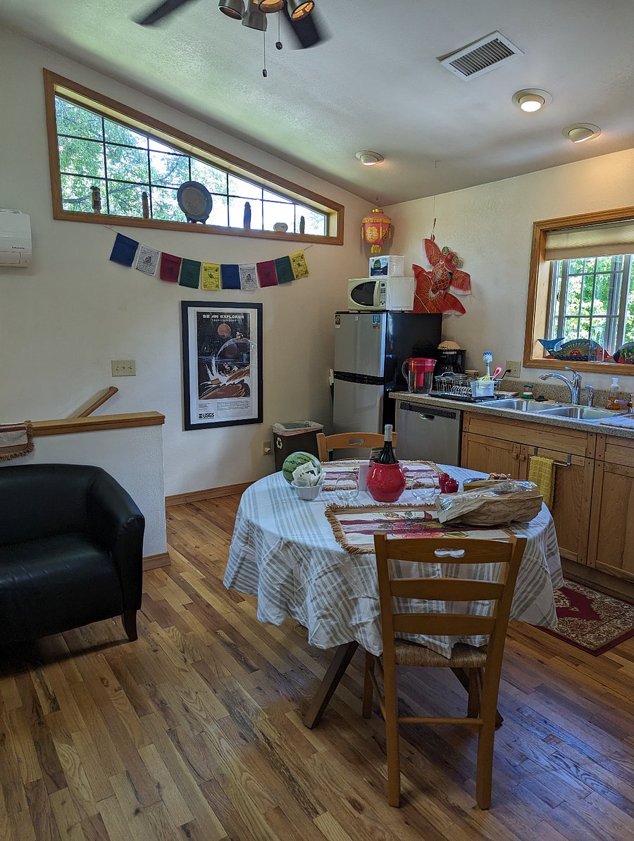 Dining area seats four persons