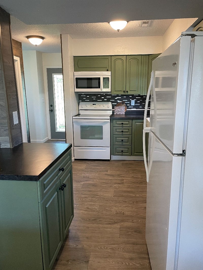 Furnished Finder property 566770_1 photo 7
