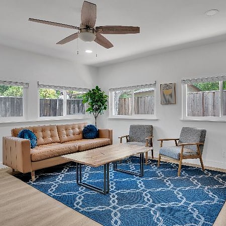Furnished Finder property 566817_1 photo 32