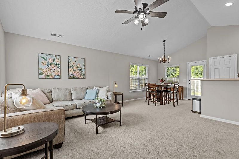 Furnished Finder property 566825_1 photo 6