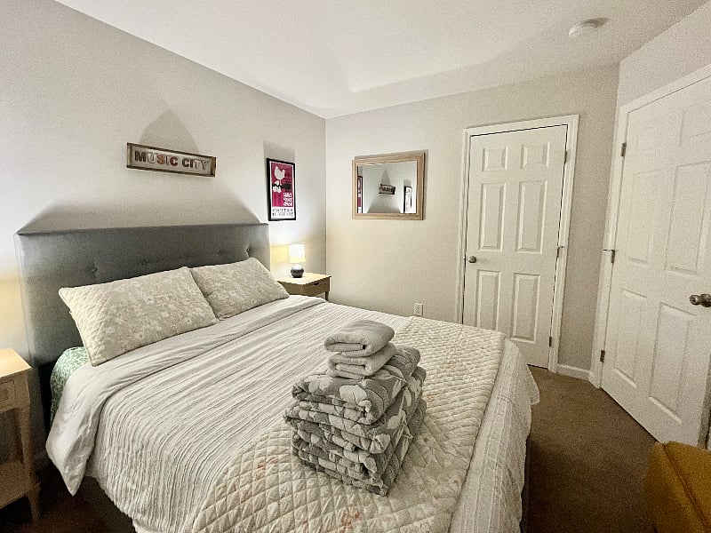 Furnished Finder property 566838_1 photo 9
