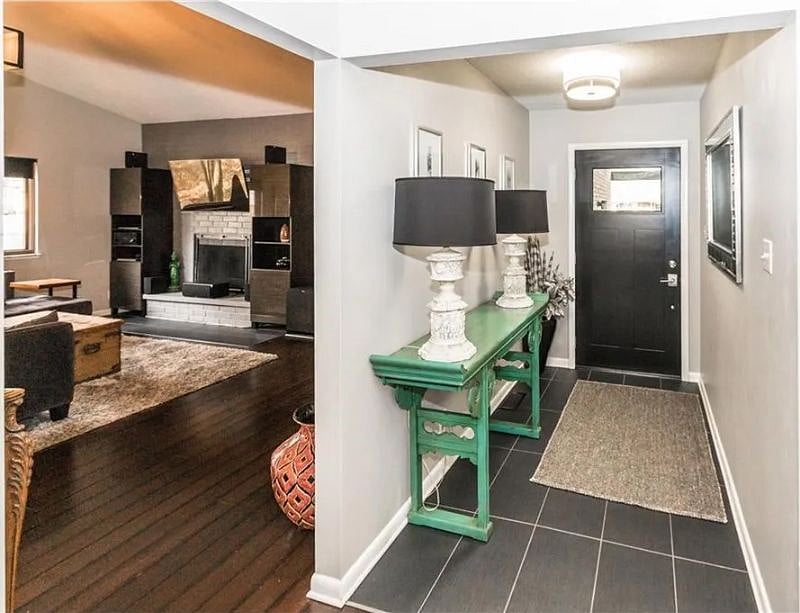 Furnished Finder property 566878_1 photo 5