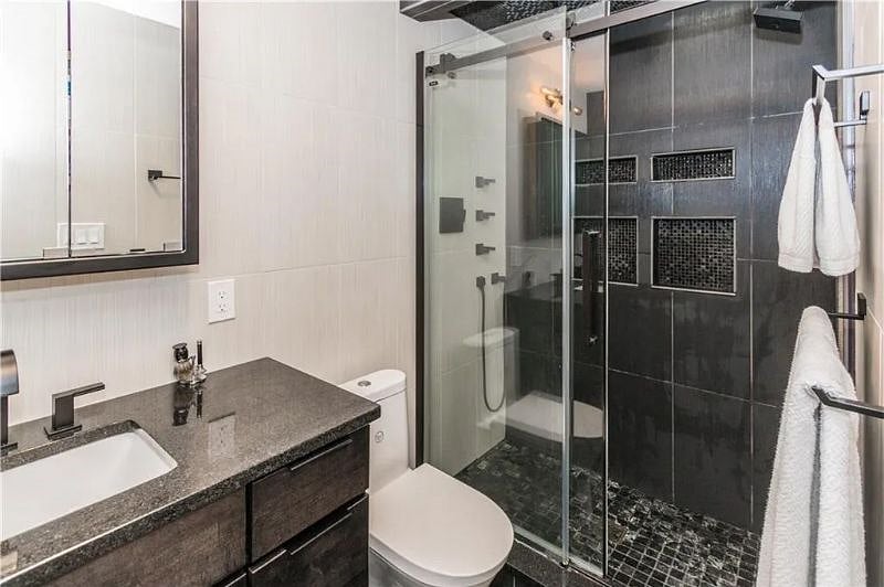 Furnished Finder property 566878_1 photo 3