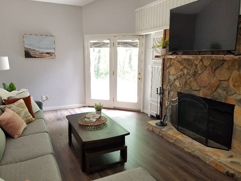 Furnished Finder property 566879_1 photo 9