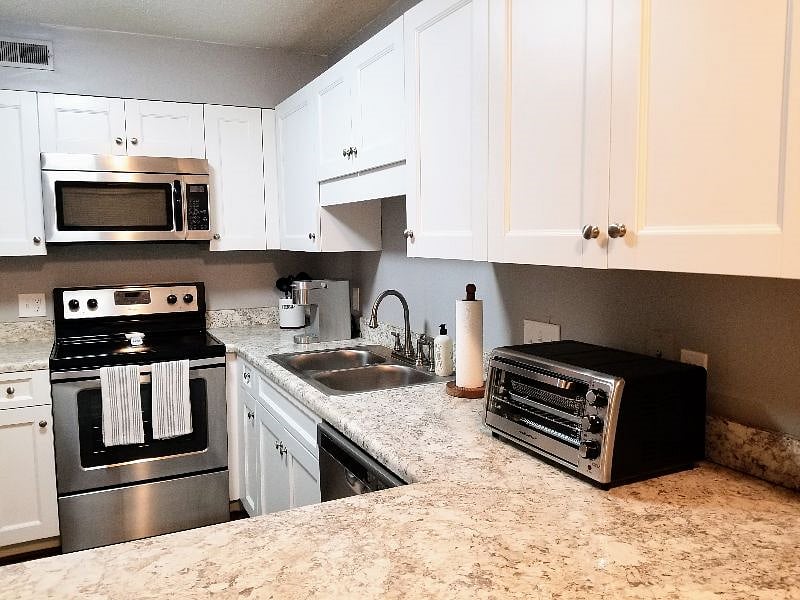 Furnished Finder property 566879_1 photo 13