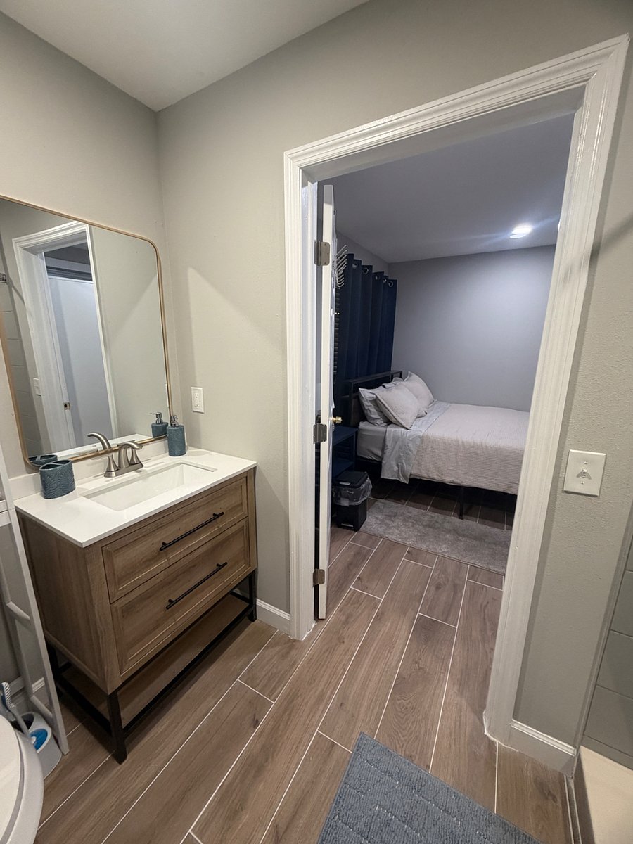 Furnished Finder property 566905_1 photo 32