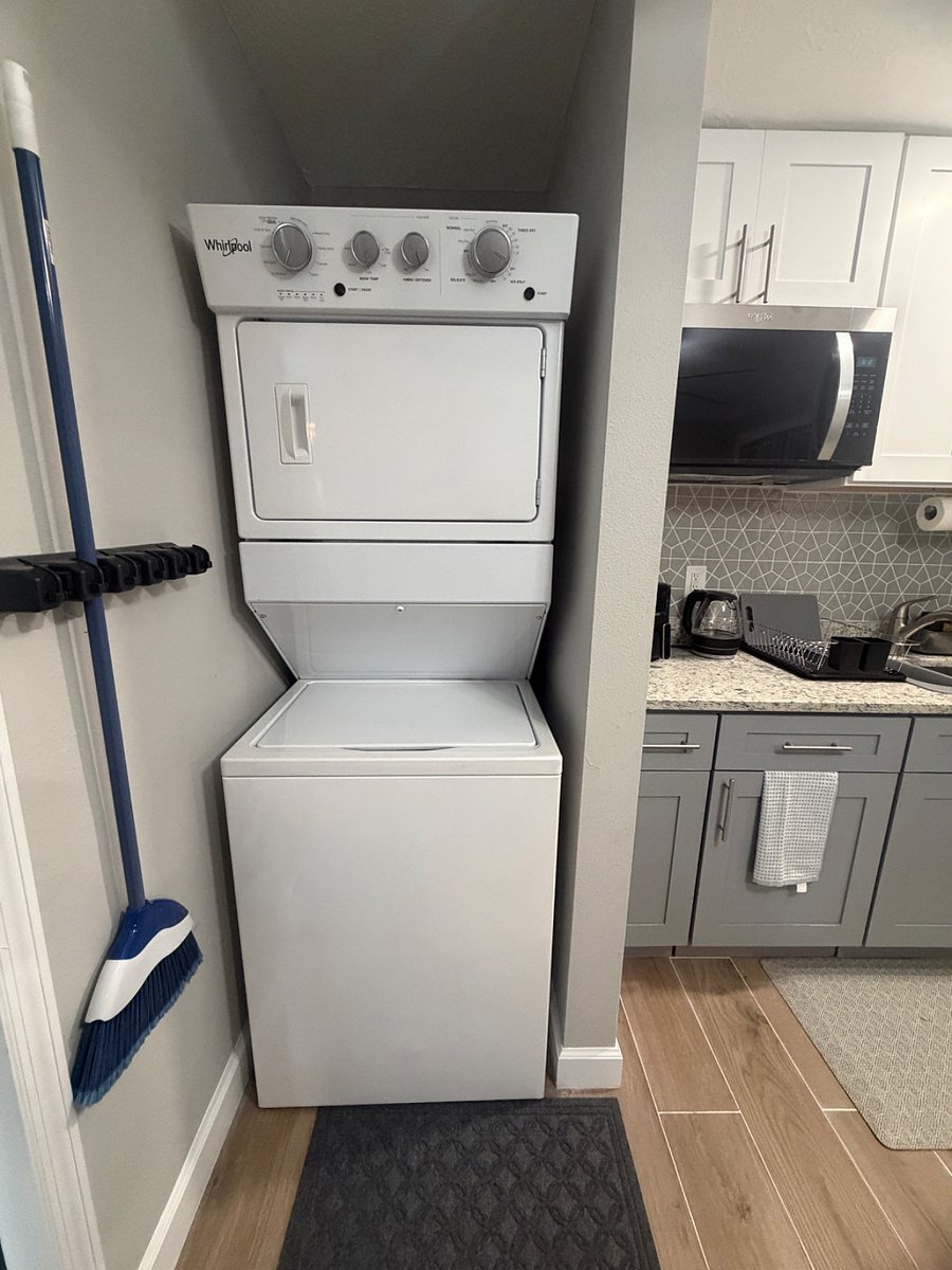 Furnished Finder property 566905_1 photo 36