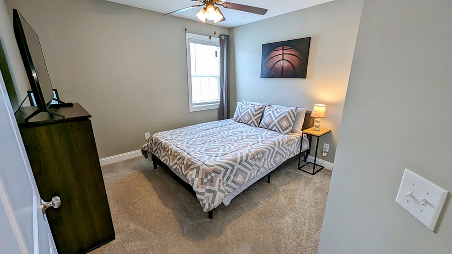 Furnished Finder property 566981_1 photo 14