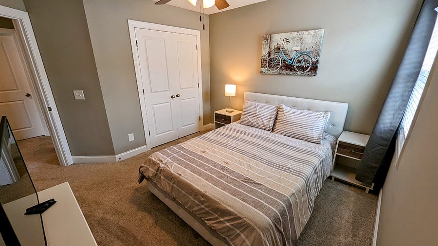 Furnished Finder property 566981_1 photo 16