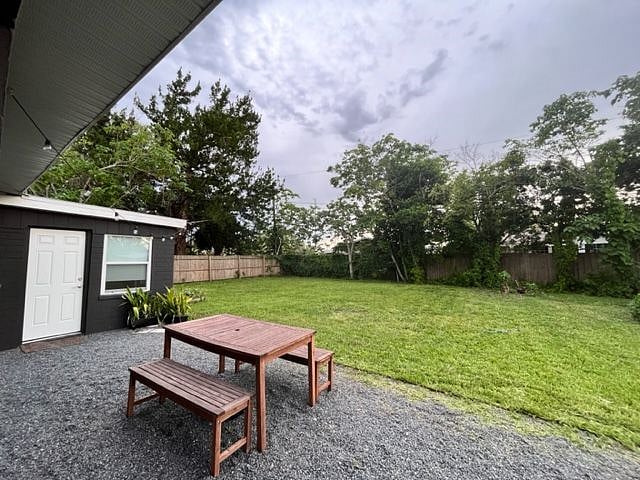 Furnished Finder property 566999_1 photo 15