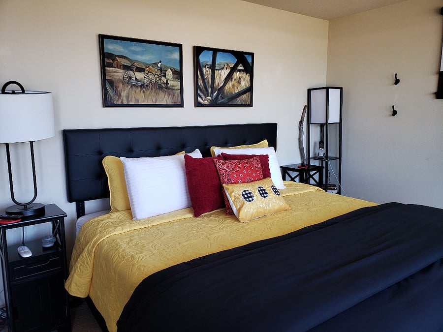 King size beds can be converted into two twin beds with advance notice.