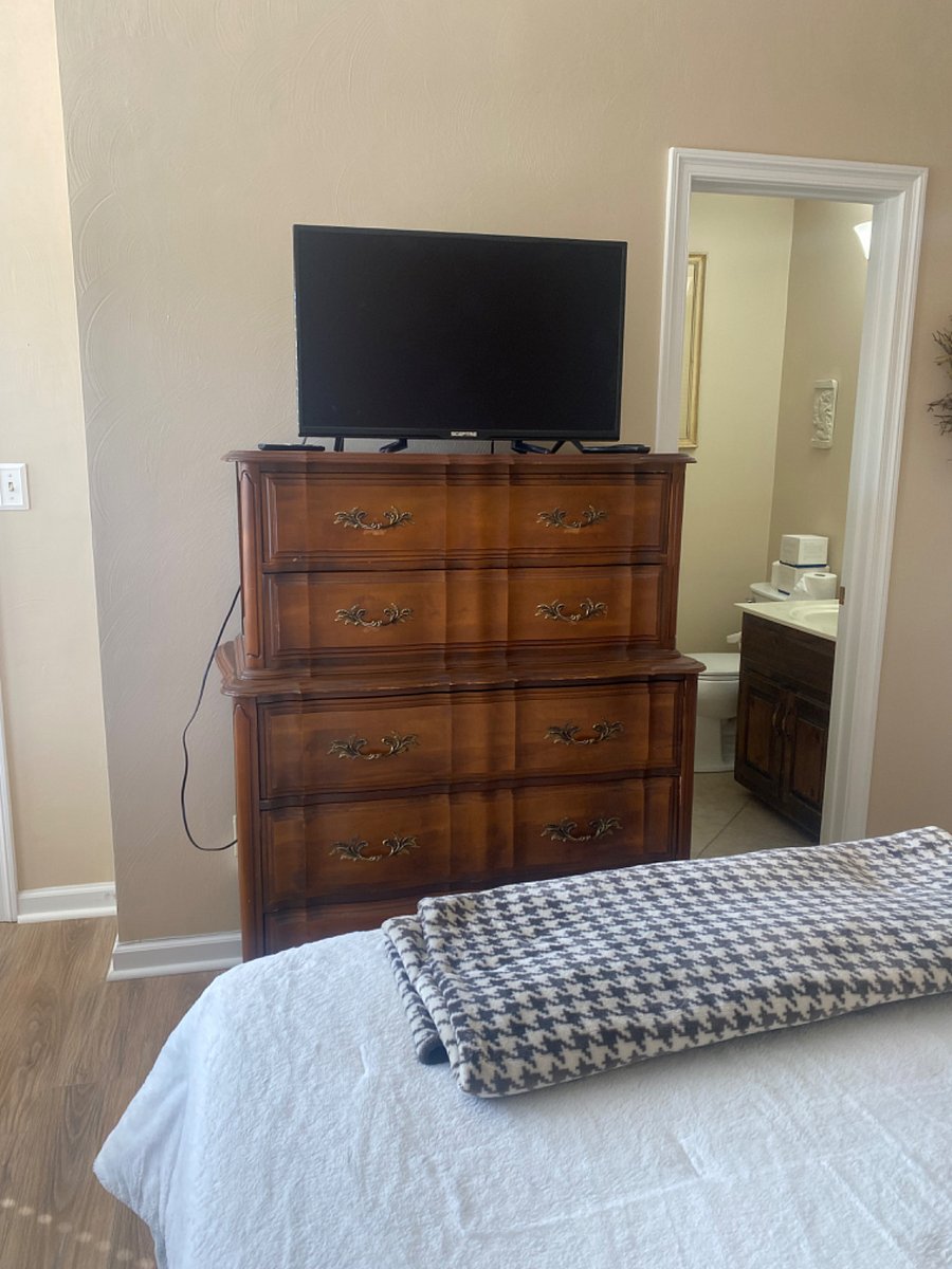 Furnished Finder property 567022_1 photo 11