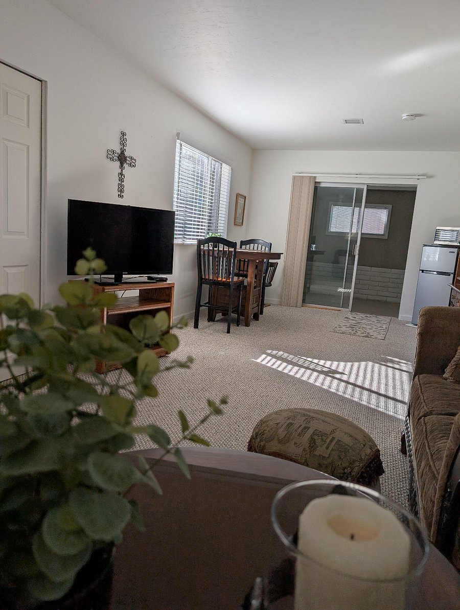 Furnished Finder property 567049_1 photo 6