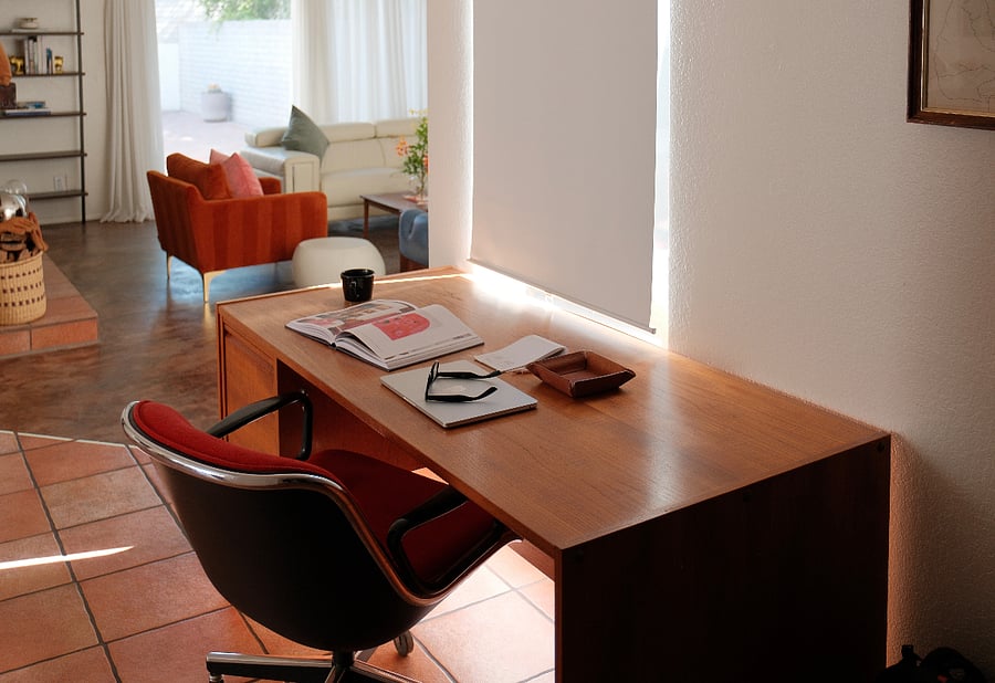 Desk with large workspace.