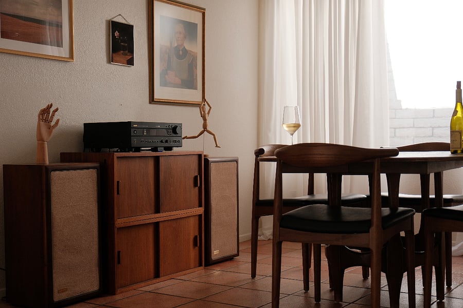 Yamaha stereo and refurbished Advant vintage speakers in dining room. Sounds amazing.