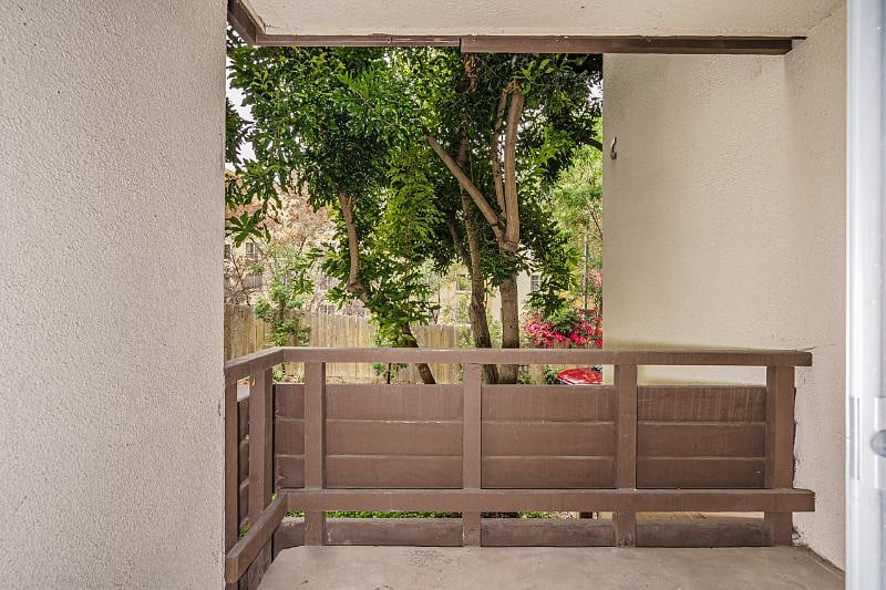 Furnished Finder property 567072_1 photo 10