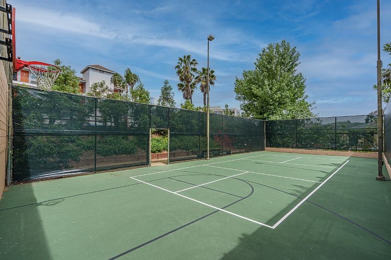 Furnished Finder property 567072_1 photo 15