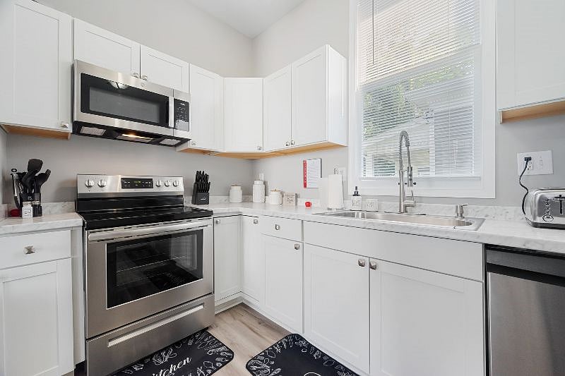 Furnished Finder property 567100_1 photo 11