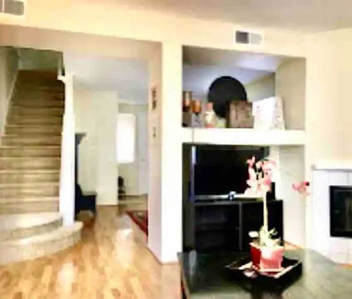 Furnished Finder property 567114_1 photo 25