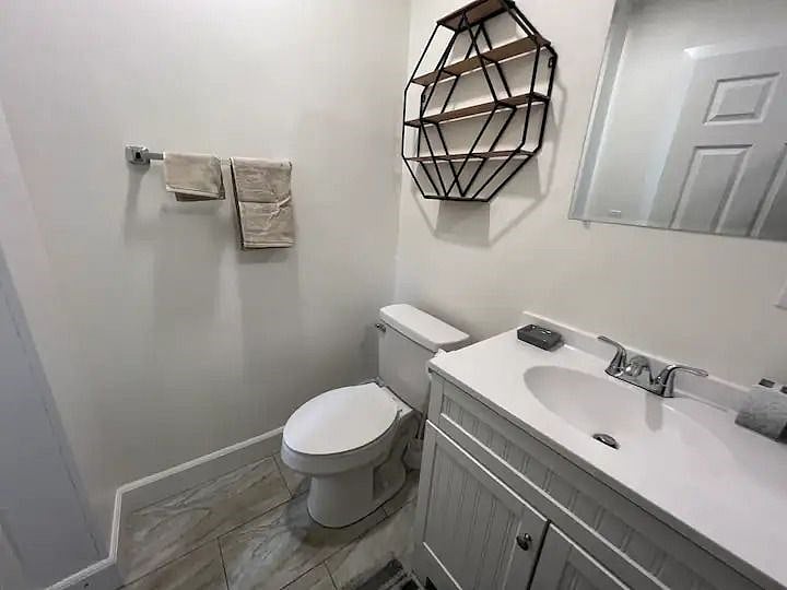 Furnished Finder property 567116_2 photo 6