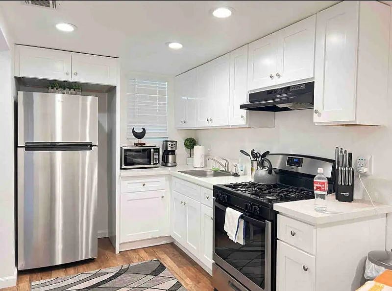 Furnished Finder property 567117_2 photo 7