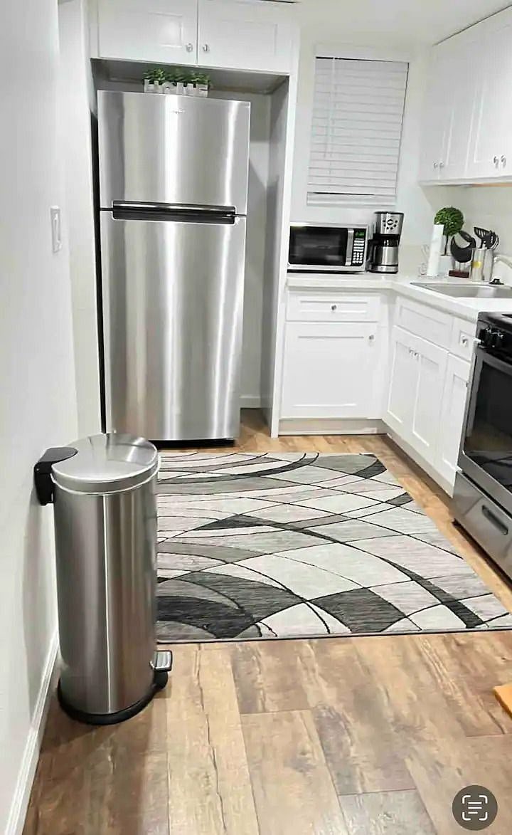 Furnished Finder property 567117_2 photo 8