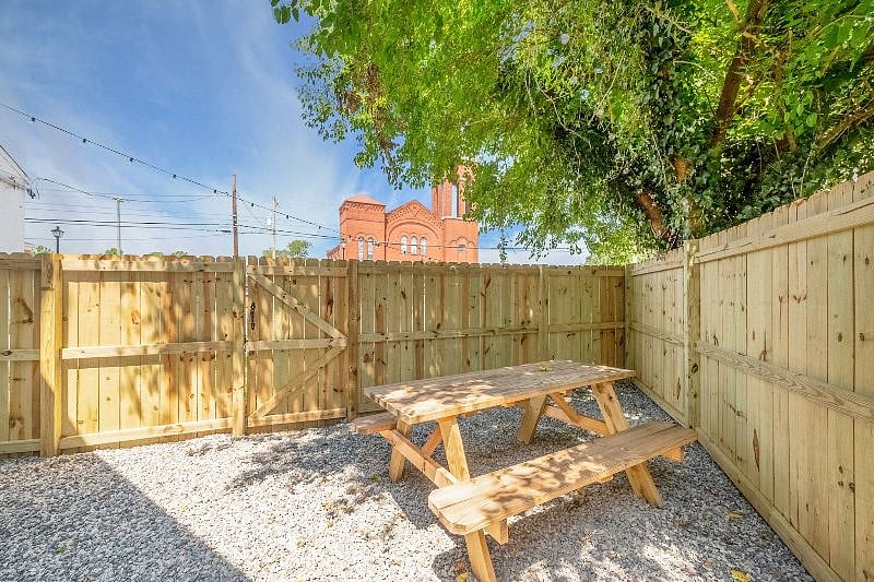 Furnished Finder property 567132_1 photo 12