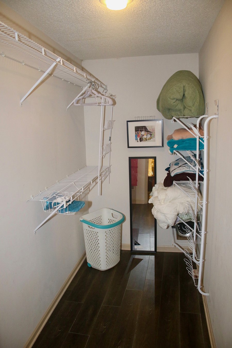 Walk in closet