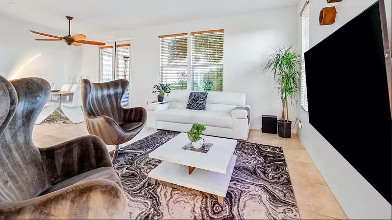 Furnished Finder property 567220_1 photo 3