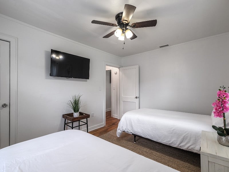 Furnished Finder property 567267_1 photo 17