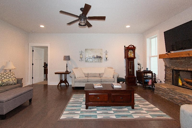 Furnished Finder property 567325_1 photo 5