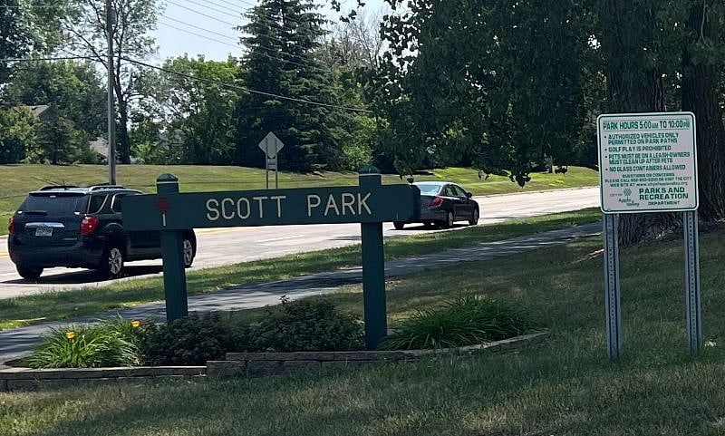 Home backs up to Scott Park with Tennis Courts .. Archery ....