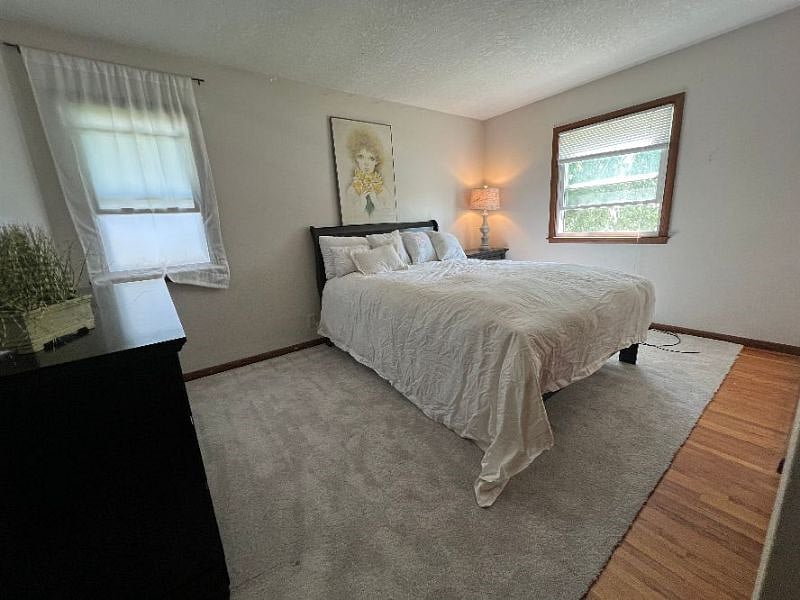 Queen size bed, dresser and closet