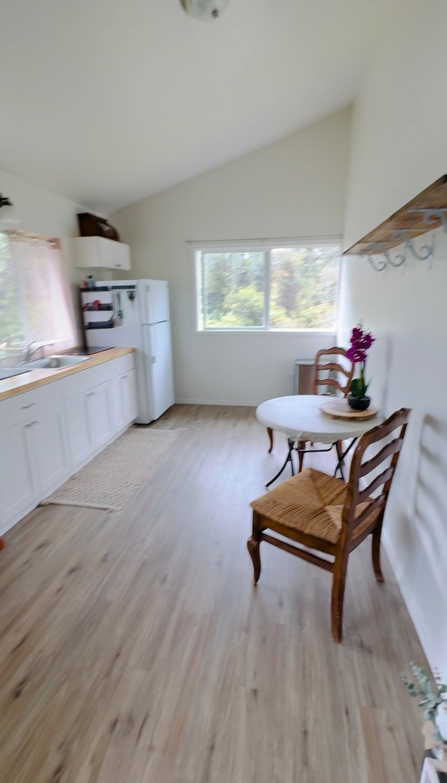 Furnished Finder property 567347_2 photo 7