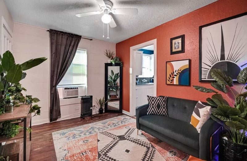 Furnished Finder property 567393_1 photo 3