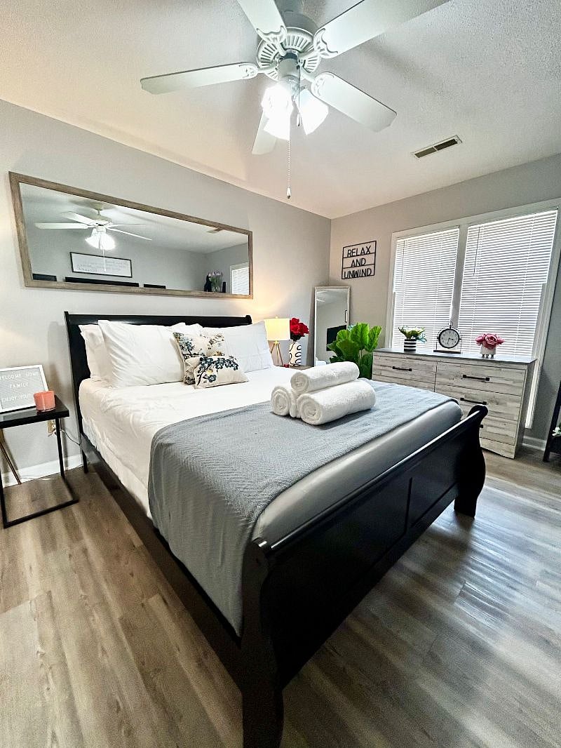 Furnished Finder property 567469_1 photo 1
