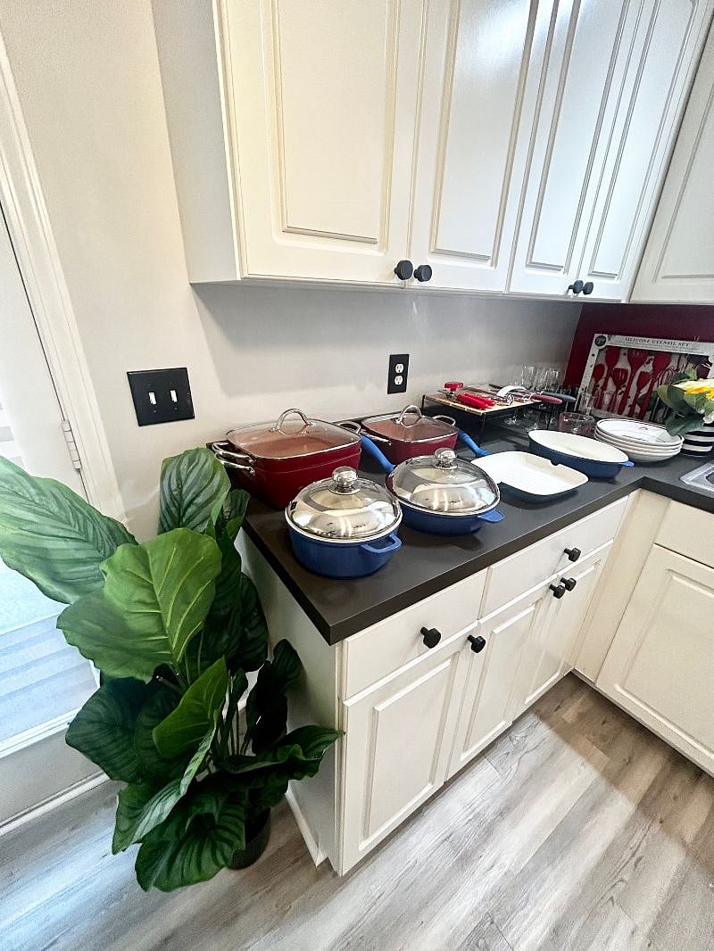 Furnished Finder property 567469_1 photo 12