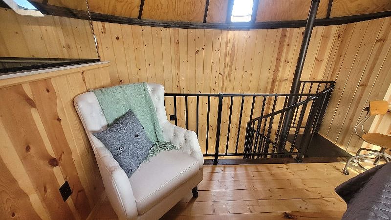Loft Level Chair