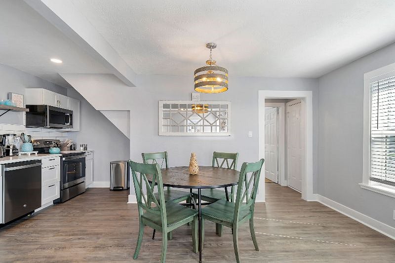 Furnished Finder property 567579_1 photo 25