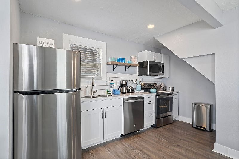 Furnished Finder property 567579_1 photo 32
