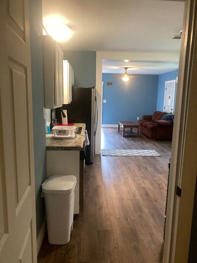 Furnished Finder property 567595_1 photo 3