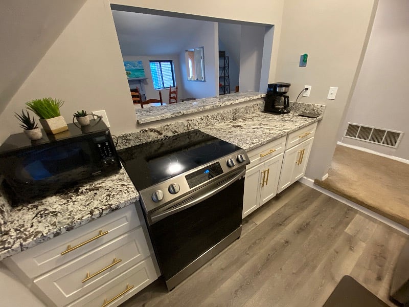 Furnished Finder property 567601_1 photo 16