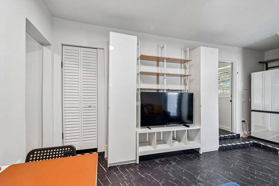 Furnished Finder property 567705_1 photo 4